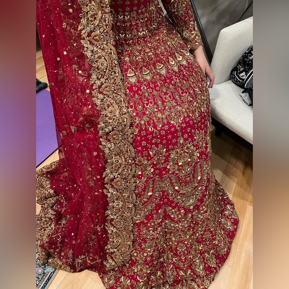 Pakistani Bridal - Shakeels by Zeeshan Danish Wedding Dress - Picture 2 of 5